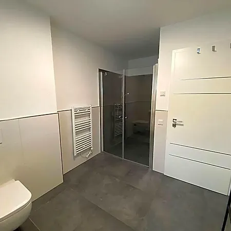 Luxurioese Am Flussufer Mit Infrarotsauna 4* Echternach